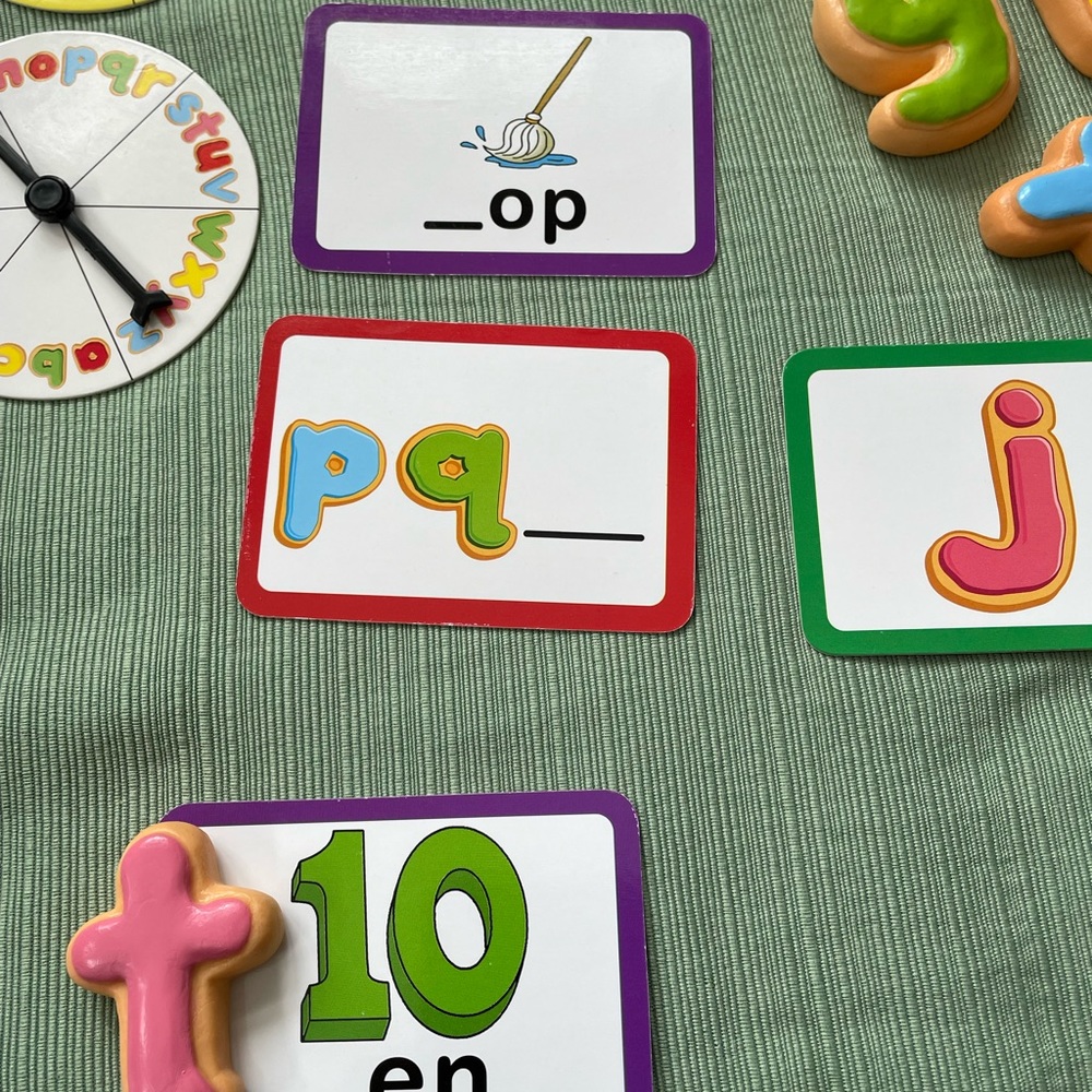 Learning Resources - ABC Cookie Game - Picture 5 of 8